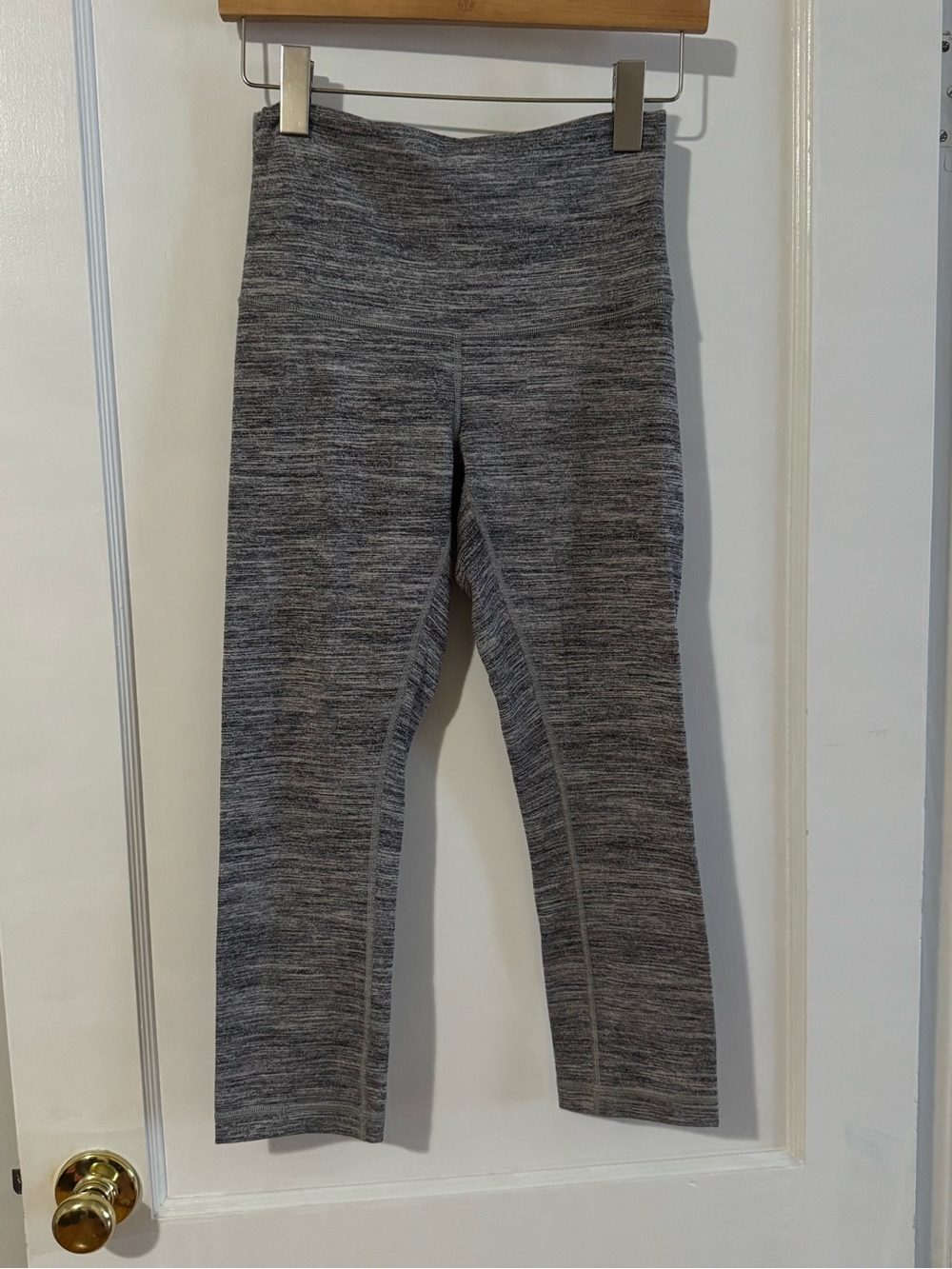 Lululemon Athletica heathered gray Wunder Under high-rise cropped leggings